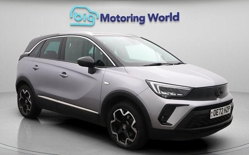 Used 2024 Vauxhall Crossland Ultimate SUV | £13,600 (Super price) - Image 1/4