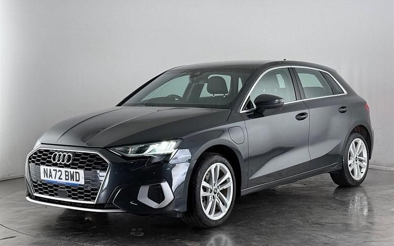 Used Audi A3 Sportback e-tron Sport 204 HP (150 kW) 2025 Hatchback