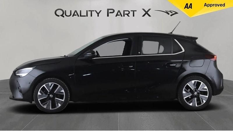 Used Vauxhall Corsa-e Elite 100 kW (136 HP) 2020 Black Hatchback