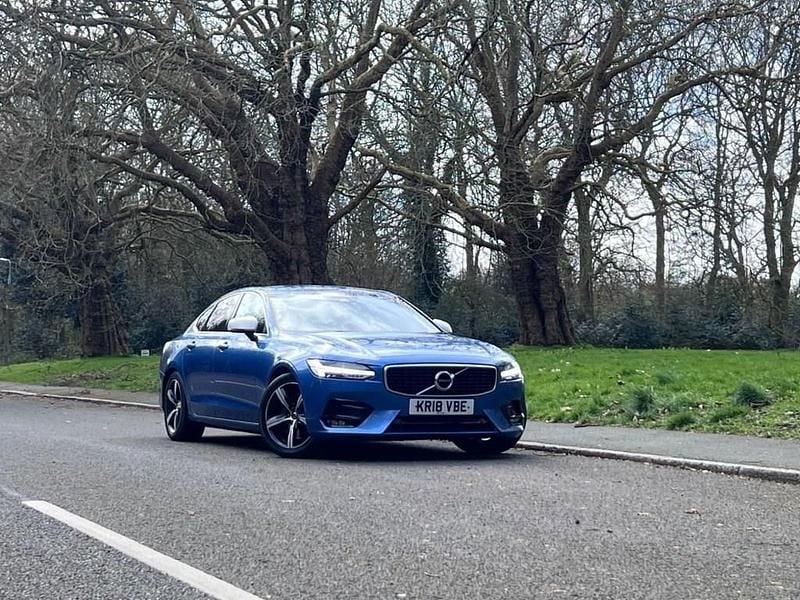 Used Volvo S90 R-Design 235 HP (172 kW) 2018 Blue Sedan