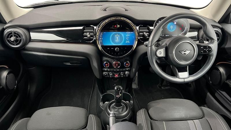 Used Mini Cooper S Classic 176 HP (129 kW) 2023 Grey Hatchback