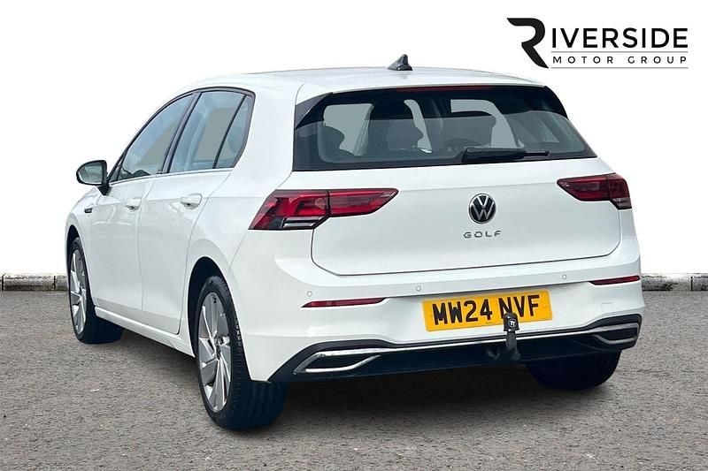 Used VW Golf VIII Style 150 HP (110 kW) 2024 White Hatchback