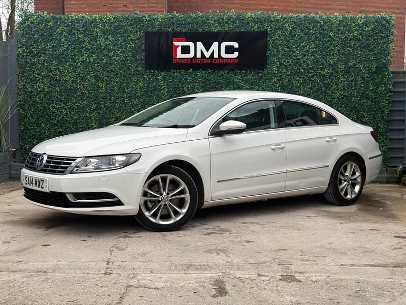 Used VW CC S 2014 White Sedan