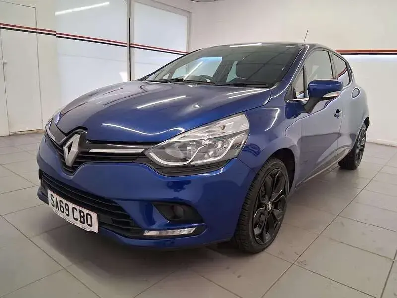 Used Renault Clio Iconic 90 HP (66 kW) 2019 Blue Hatchback