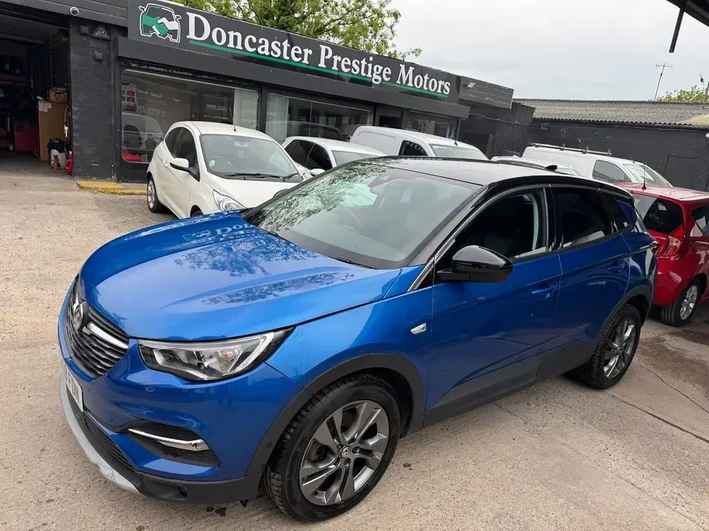 Used Vauxhall Grandland X Sport 130 HP (95 kW) 2019 Blue SUV