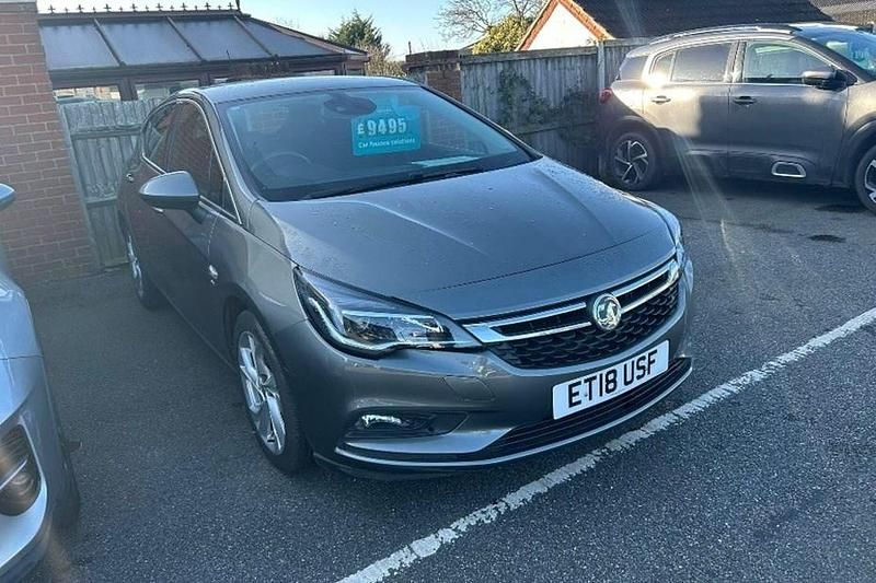 Used Vauxhall Astra SRi 150 HP (110 kW) 2018 Grey Hatchback