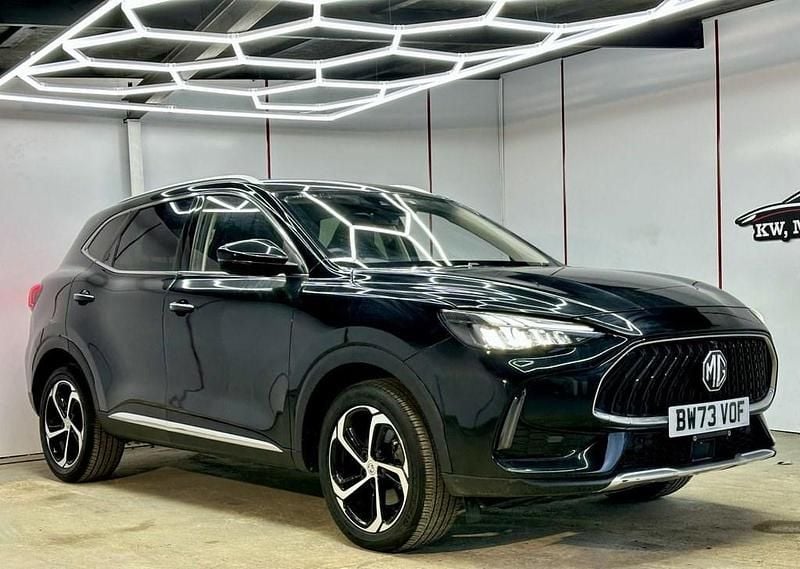 Begagnad MG HS Trophy 162 HK (119 kW) 2024 Svart SUV
