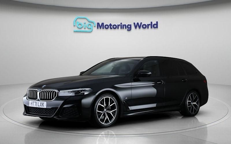 Used BMW 520 M Sport 190 HP (139 kW) 2022 Black Estate