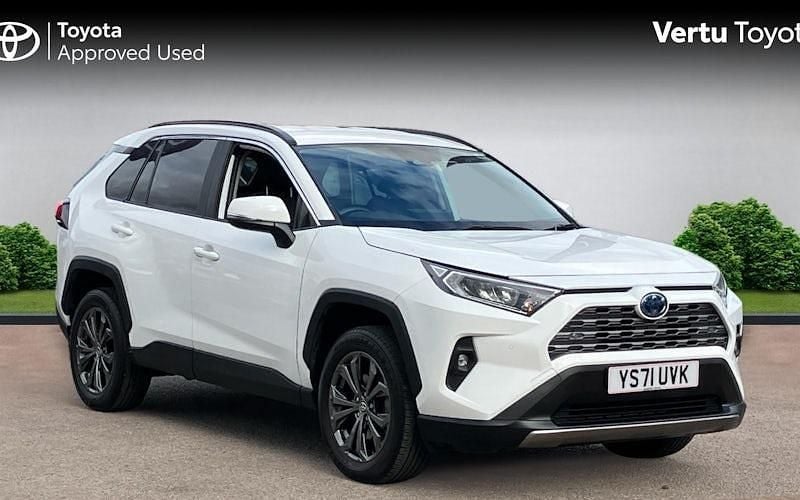 Used 2024 Toyota RAV4 Hybrid Design SUV | £28,041 (Super price) - Image 1/4