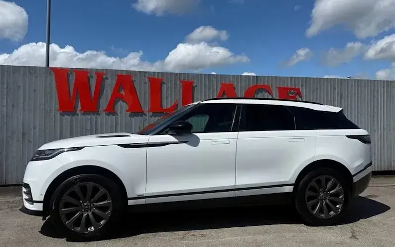 Used Land Rover Range Rover Velar SE Dynamic 179 HP (131 kW) 2020 SUV