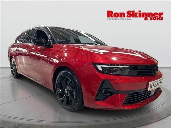 Red Used 2023 Vauxhall Astra S Estate | £18,999 (Fair price) - Image 1/4
