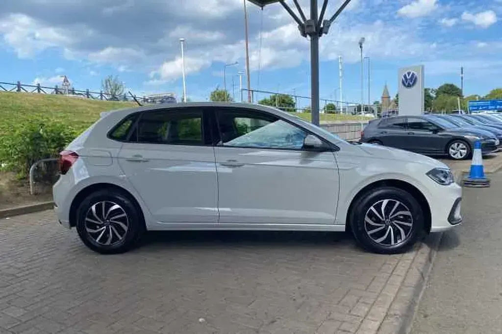 New VW Polo 80 HP (58 kW) 2025 Hatchback