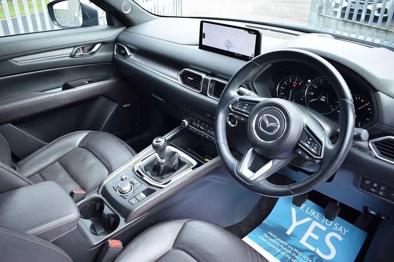 Usado Mazda 6 Inclusive 165 HP (121 kW) 2022 Cinzento SUV