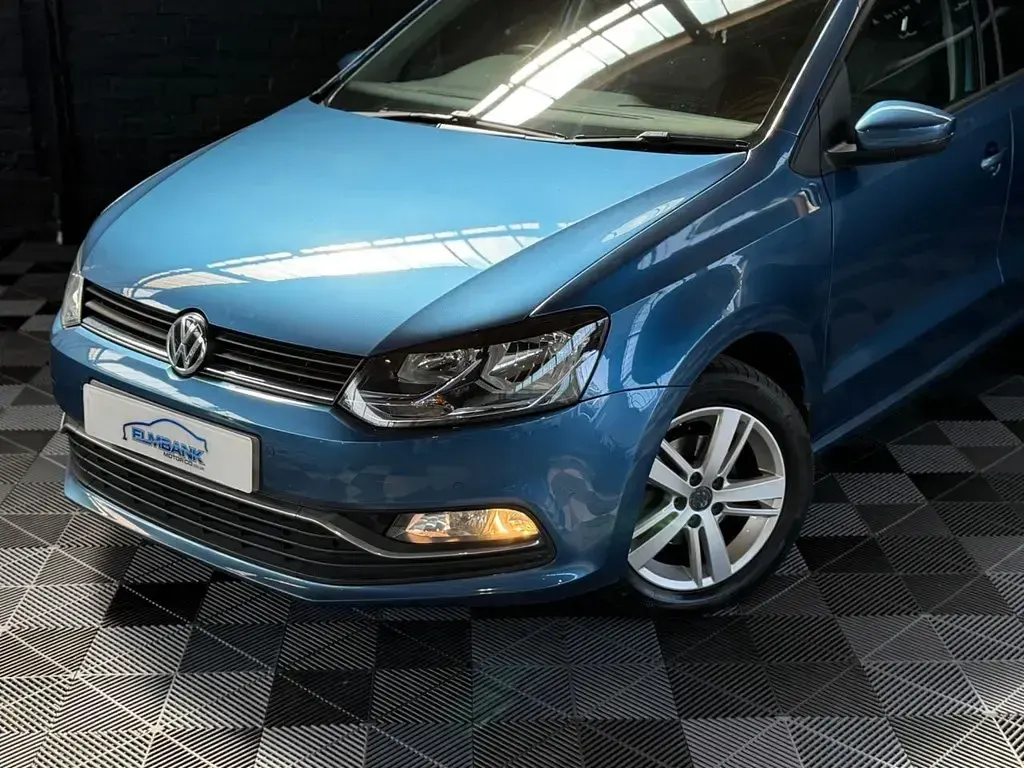Used VW Polo Match 90 HP (66 kW) 2016 Blue Hatchback