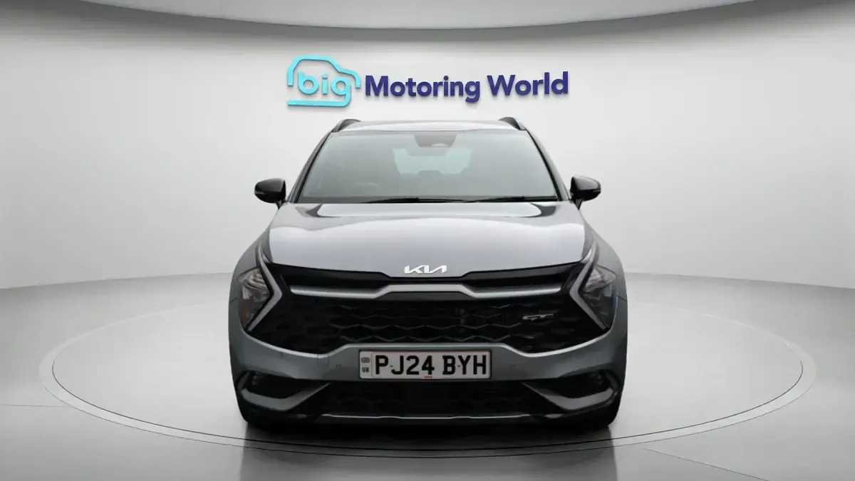 Used Kia Sportage GT-Line 148 HP (108 kW) 2024 Silver SUV