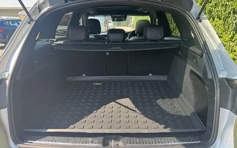 Used Mercedes GLC250 AMG line 204 HP (150 kW) 2018 SUV