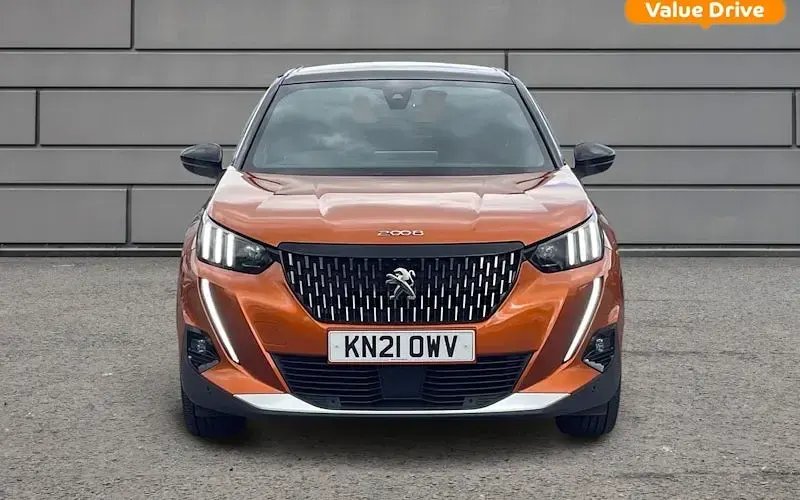 Used Peugeot 2008 Premium 155 HP (114 kW) 2021 Orange SUV