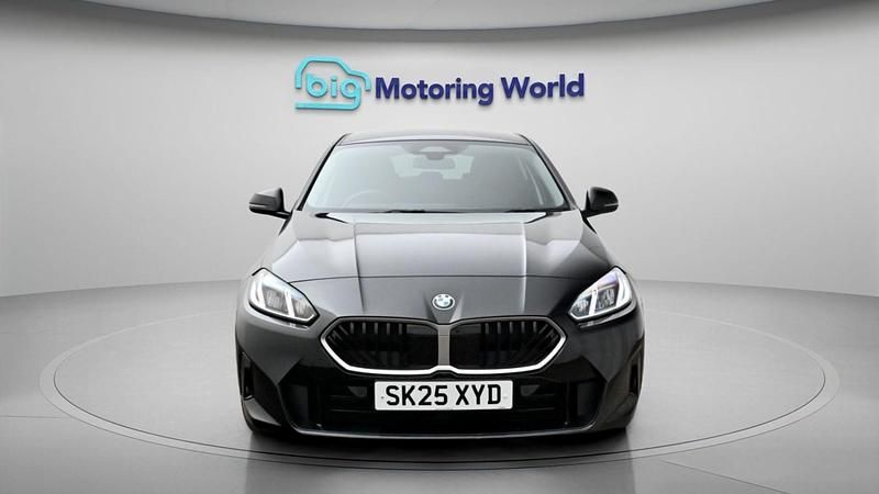 Used BMW 120 Sport Line 156 HP (114 kW) 2025 Black Hatchback