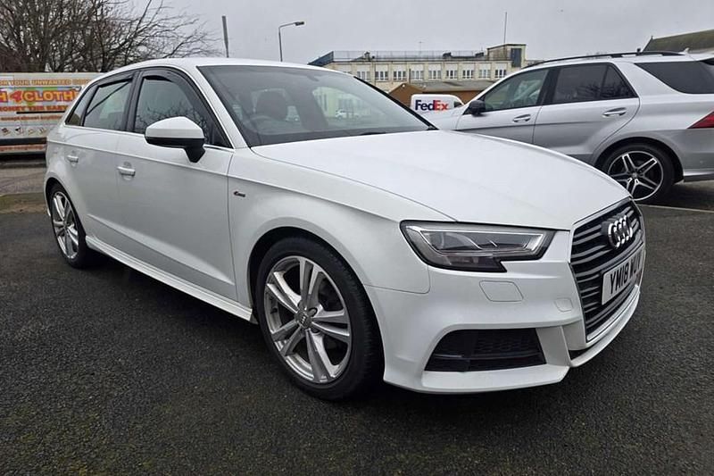 Used Audi A3 S-Line 150 HP (110 kW) 2018 Sedan
