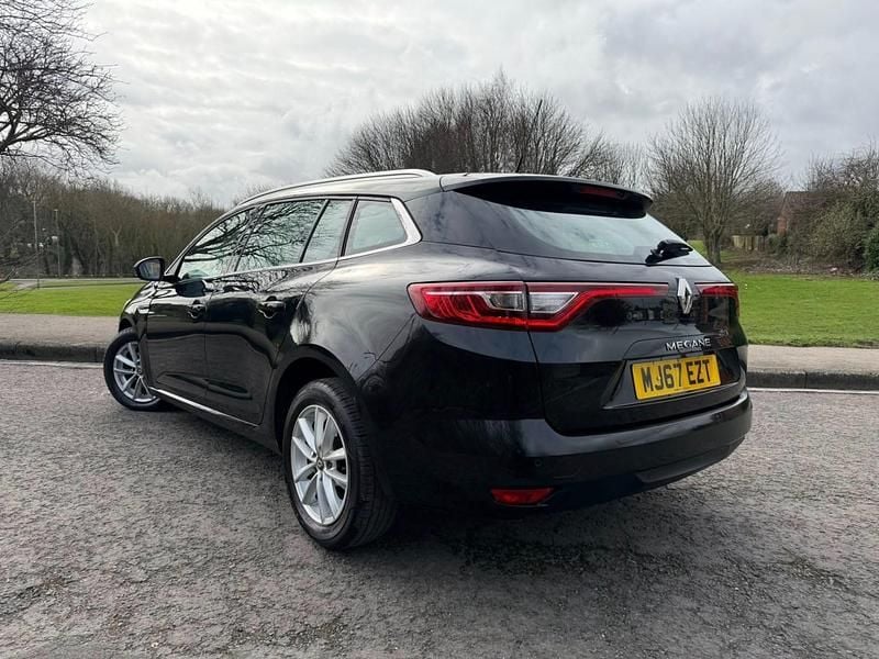Used Renault Mégane GrandTour Expression+ 110 HP (80 kW) 2017 Black Estate