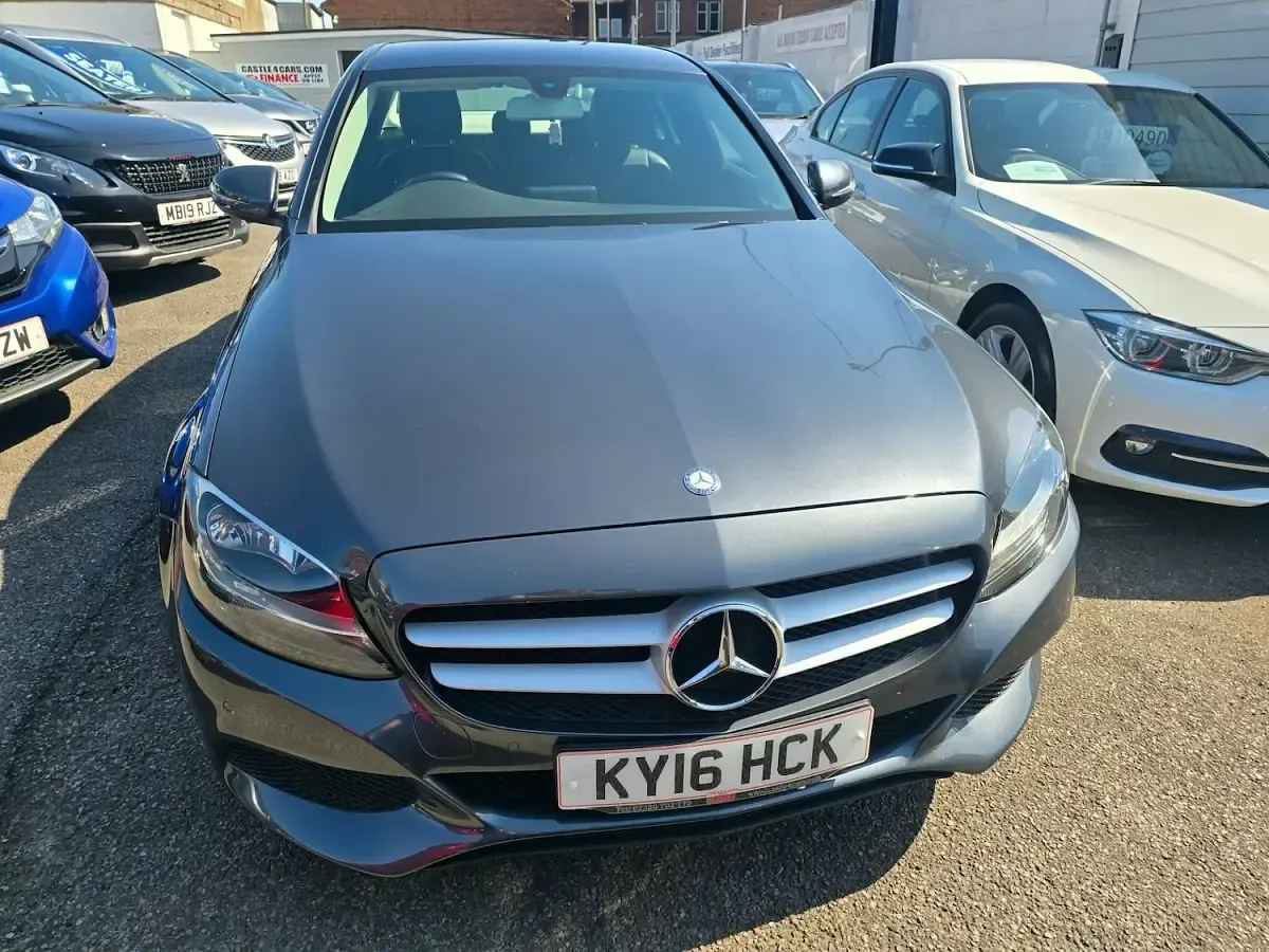 Used Mercedes C220 Executive 170 HP (125 kW) 2016 Grey Sedan