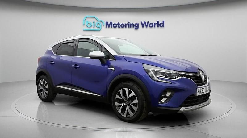 Used Renault Captur Version S 95 HP (69 kW) 2020 Blue/grey SUV
