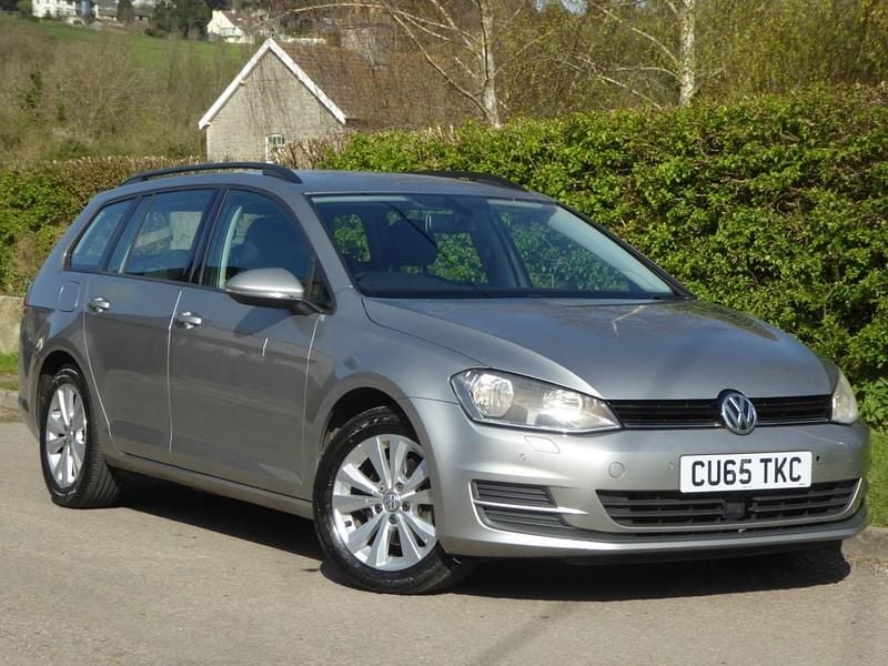 Begagnad VW Golf VII SE 2015 Silver Kombi