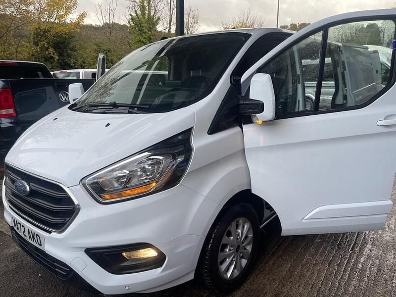 Used Ford Transit Custom Limited 130 HP (95 kW) 2022 White