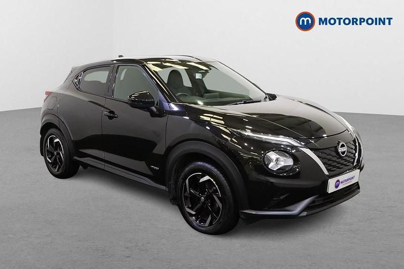 Black Used 2024 Nissan Juke N-Connecta SUV | £17,749 (Fair price) - Image 1/4