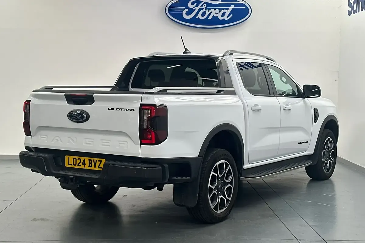 Used Ford Ranger Wildtrack 241 HP (177 kW) 2024 Frozen white (solid paint) Pickup