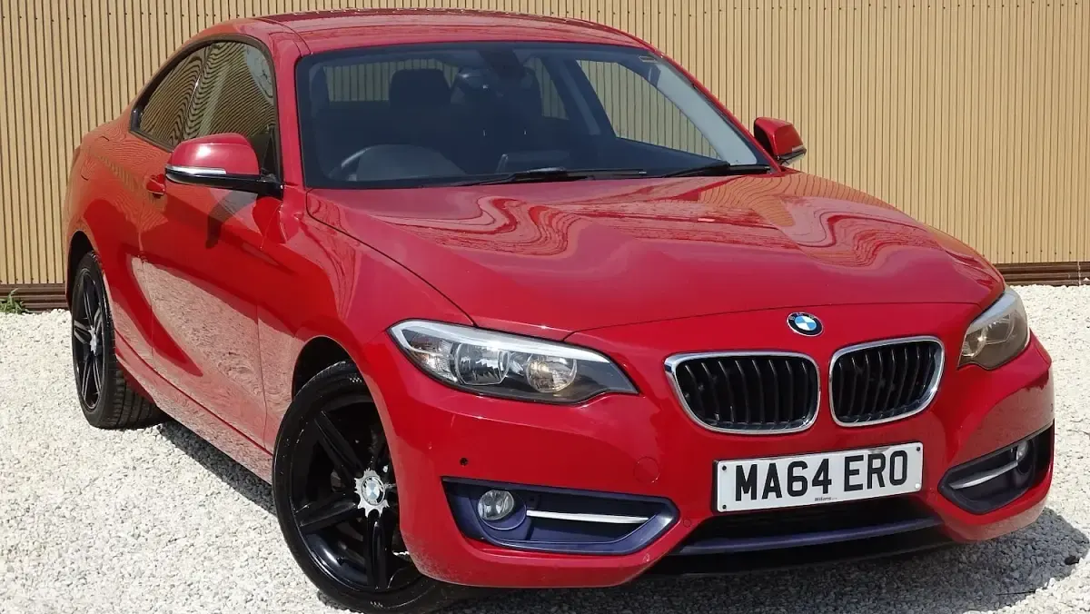 Used BMW 220 Sport Line 184 HP (135 kW) 2014 Red Coupe