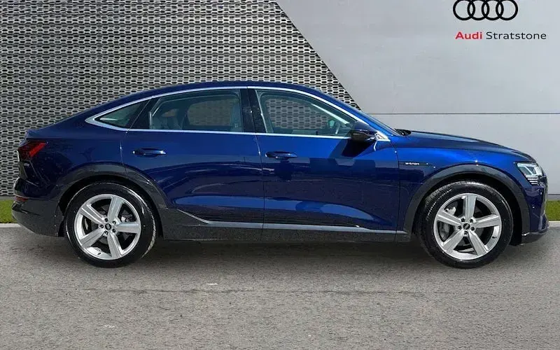 Used Audi e-tron Sportback 300 kW (408 HP) 2022 Blue SUV