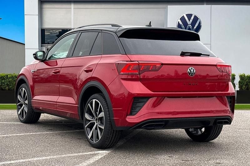 New VW T-Roc Black Edition 150 HP (110 kW) 2026 Red SUV