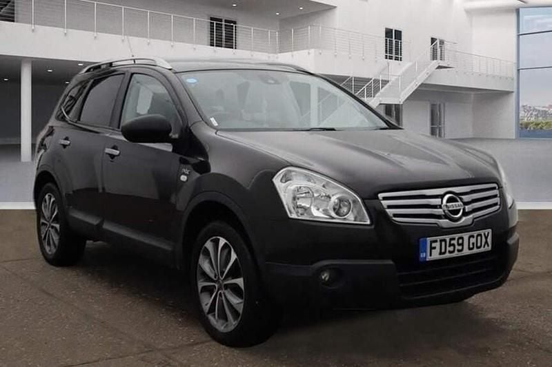 Black Used 2010 Nissan Qashqai +2 N-TEC SUV | £2,395 (Good price) - Image 1/1