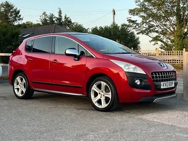 Used Peugeot 3008 Active 2012 Red Estate