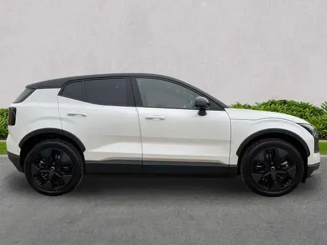 Usado Volvo EX30 CC Performance 310 kW (422 CV) 2025 SUV