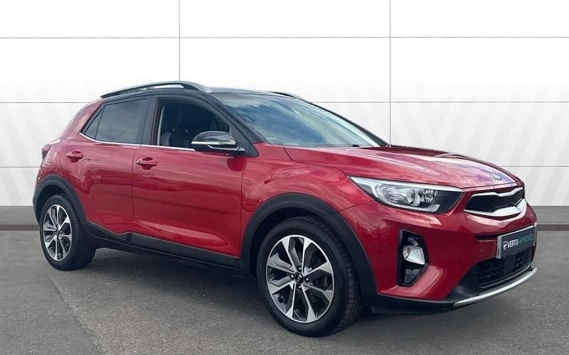Red Used 2018 Kia Stonic First Edition SUV | £9,925 (Good price) - Image 1/4