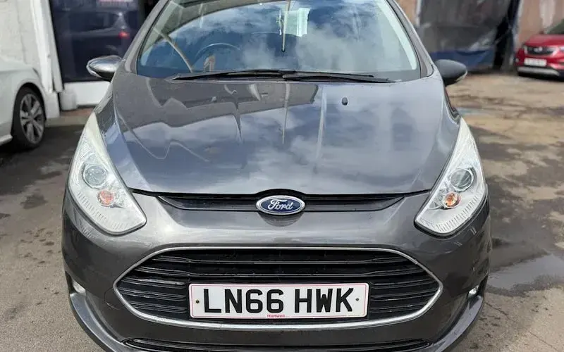 Used Ford B-MAX Titanium 105 HP (77 kW) 2016 Grey MPV