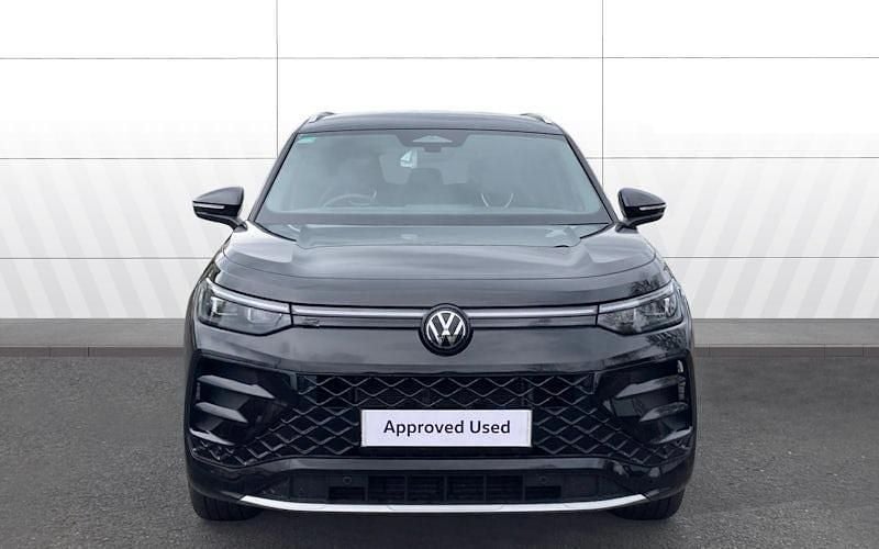 Used VW Tayron R-line 150 HP (110 kW) 2025 Black SUV