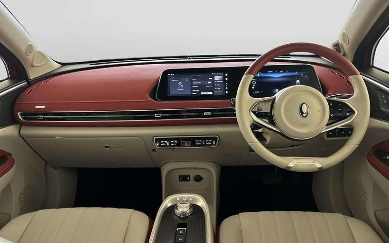 Used Ora 03 Pure+ 125 kW (171 HP) 2024 Red Hatchback