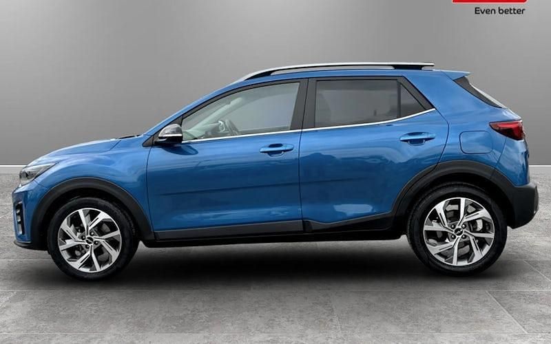 Used Kia Stonic GT-Line 101 HP (74 kW) 2024 SUV