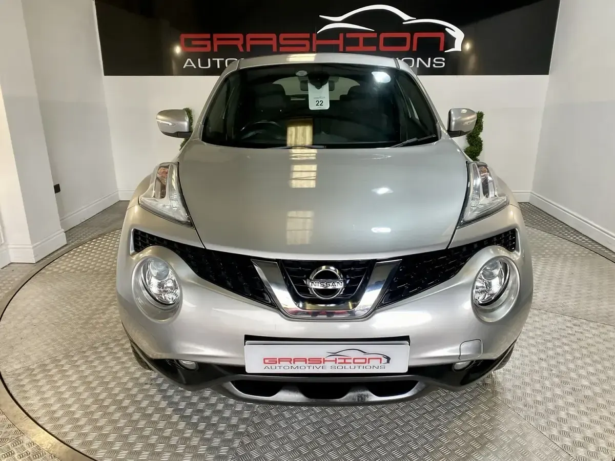 Used Nissan Juke N-Connecta 115 HP (84 kW) 2017 Silver SUV