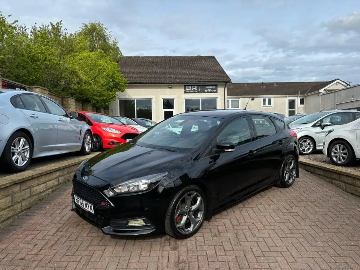 Used Ford Focus ST 2015 Black Hatchback