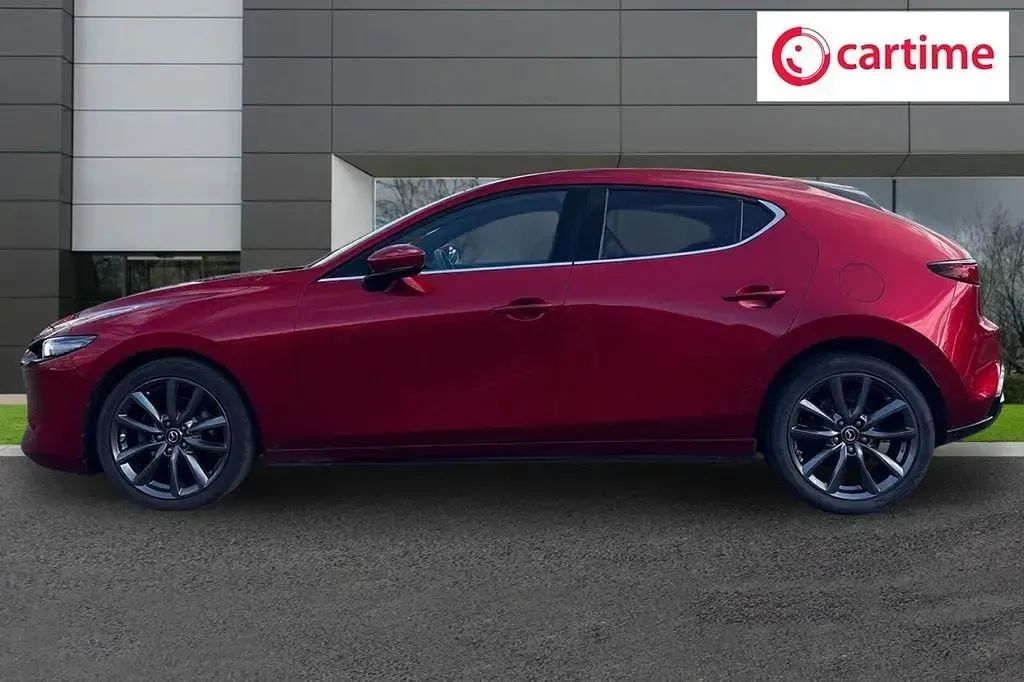 Usado Mazda 3 Inclusive 122 CV (89 kW) 2019 Rojo Utilitario