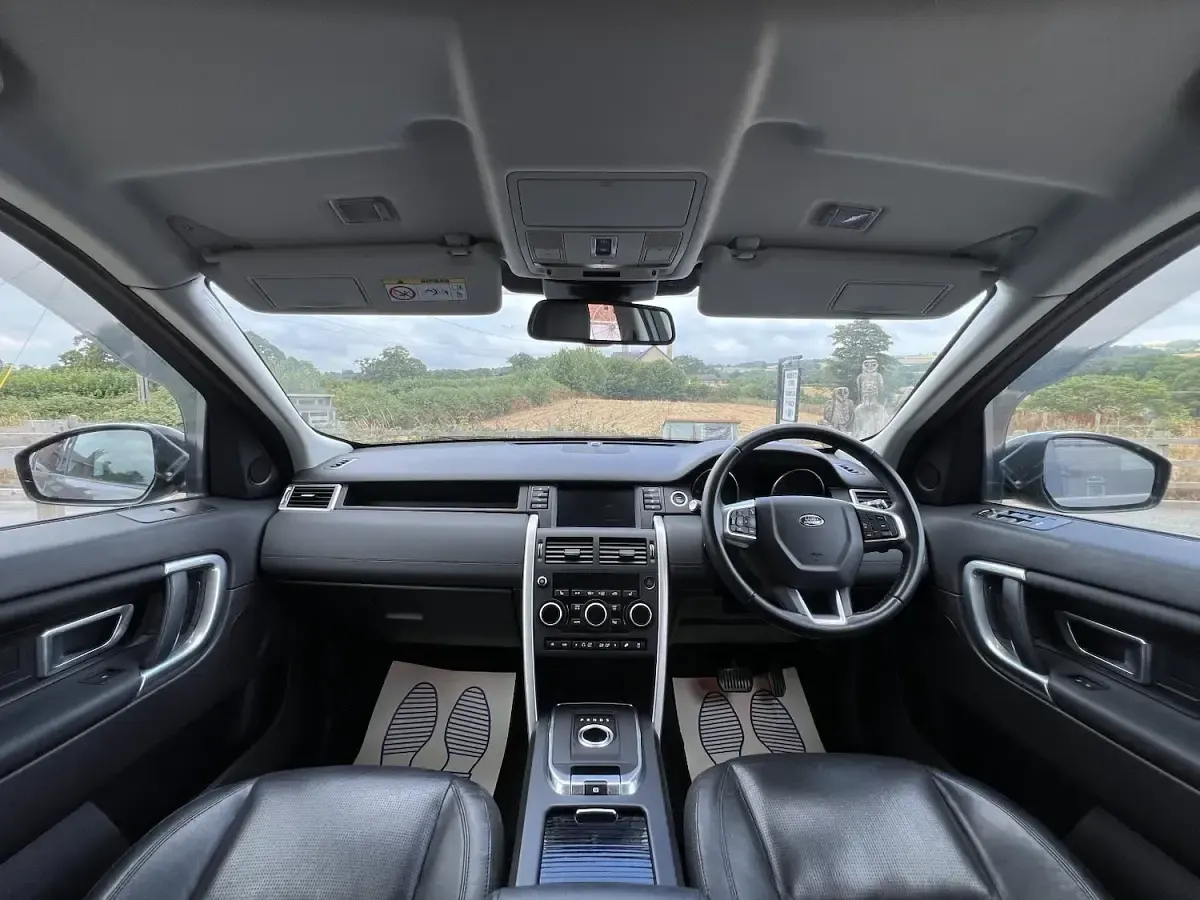 Used Land Rover Discovery Sport HSE 180 HP (132 kW) 2016 Grey SUV