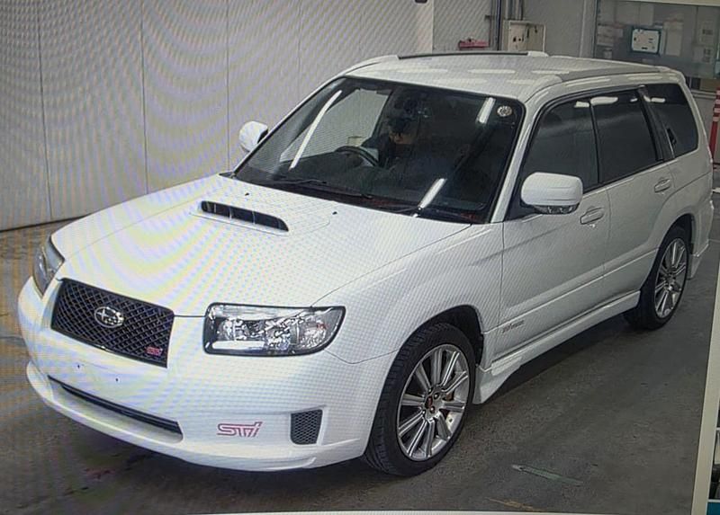 Used Subaru Forester 2004 White SUV