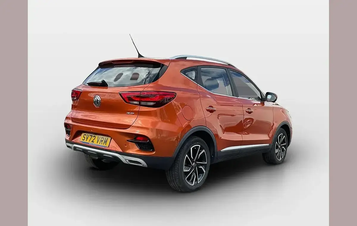 Used MG ZS Exclusive 109 HP (80 kW) 2022 Orange SUV