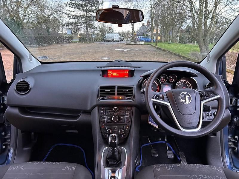 Used Vauxhall Meriva 2013 Blue MPV