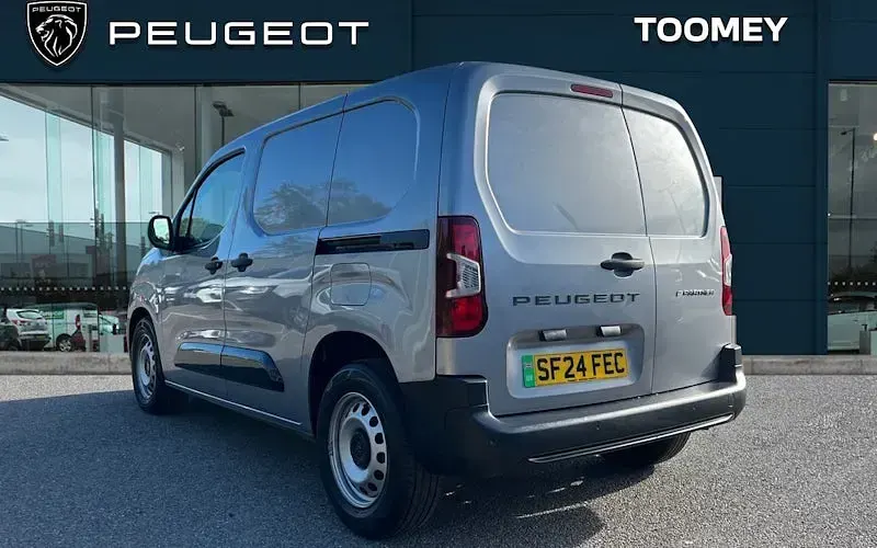 Used Peugeot E-Partner 100 kW (136 HP) 2024 Grey MPV