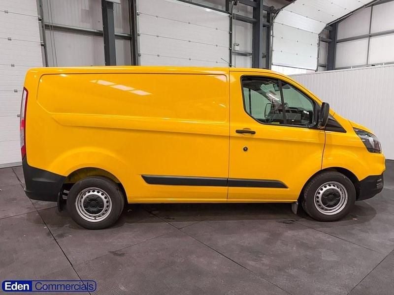 Used Ford Transit Custom S 130 HP (95 kW) 2022 Yellow Van